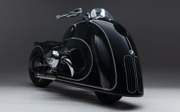BMW R18 Spirit of Passion, Berpenampilan Unik nan Klasik