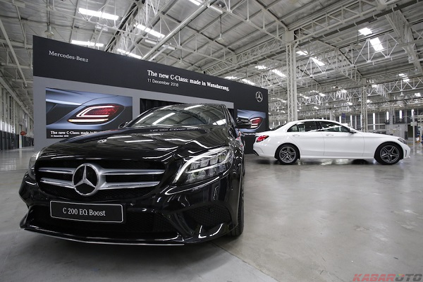 Lagi Mau Beli Mercedes-Benz? Simak Nih Daftar Harganya
