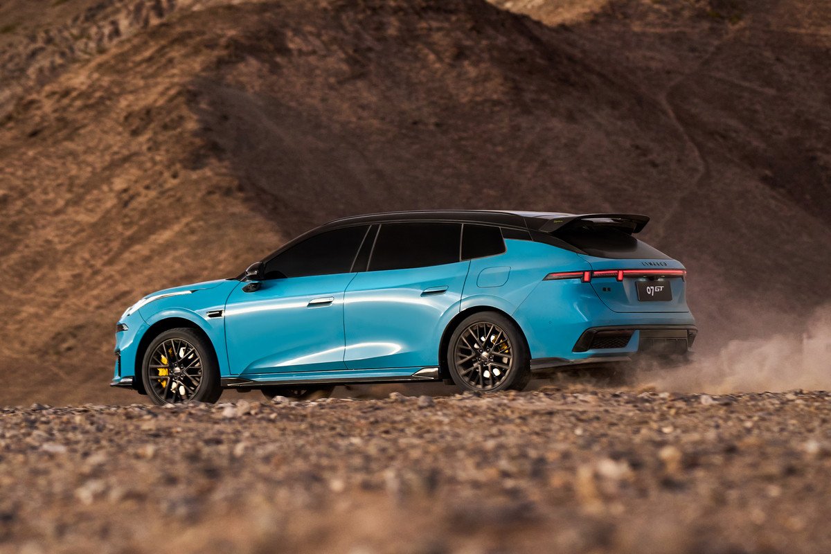 Lynk & Co 07 GT