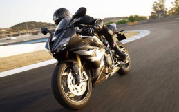 Ini Triumph Daytona Moto2 765 Edisi Terbatas