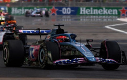 FIA Tindak Tegas Insiden Esteban Ocon dan Fotografer di Parc Ferme