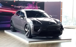 Porsche Macan 4 all-electric Resmi Meluncur di Indonesia dengan Banderol Rp 2,49 Miliar