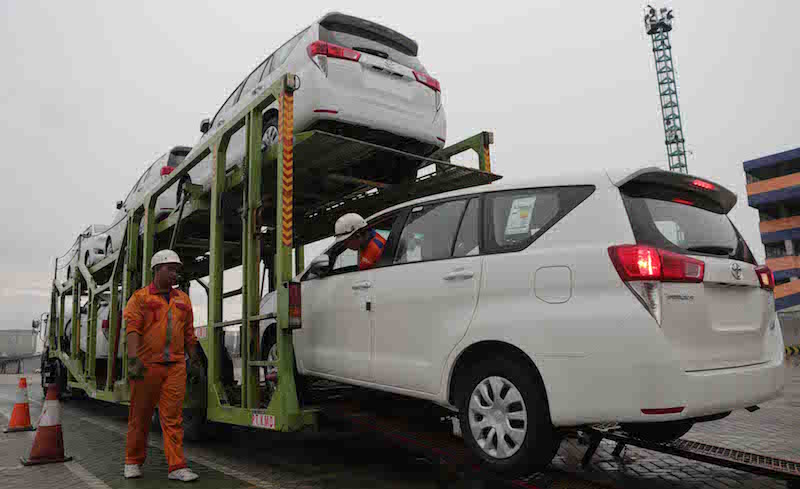 Susumu Matsuda, Presdir Toyota Astra Motor Digeser Hiroyuki Ueda