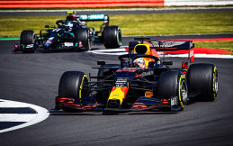 Honda Cabut Dari Balapan F1, Bagaimana dengan Mercedes?