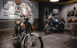 Royal Enfiled Himalayan Hadir dengan Warna Baru