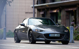 Mazda MX-5 R-Sport Sangat Terbatas, Sob!