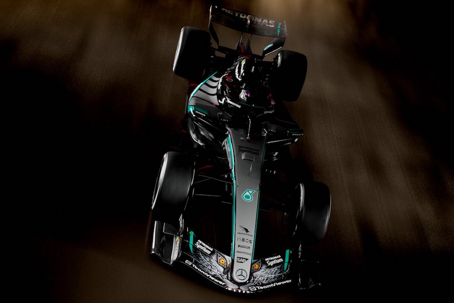 Mercedes-AMG Petronas F1 Tema Ikonik Y-3 Siap Tempur di F1 Jepang 2026