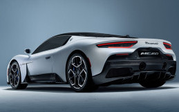 Profil Maserati MC20 2020
