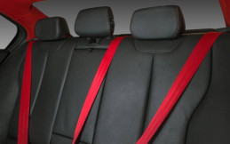 Kustom Warna Seatbelt Bikin Kabin Mobil Lebih Sporty