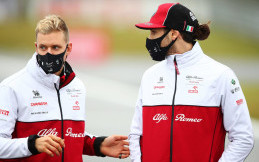 Mick Schumacher dan Antonio Giovinazzi jadi Pembalap Cadangan Ferrari