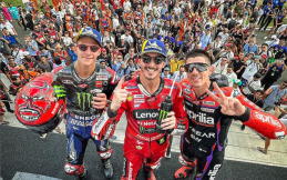 Juara MotoGP Mandalika 2023 Dapat Hadiah Keris Pusaka