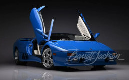 Lamborghini Diablo VT Roadster Milik Donald Trump Dilelang