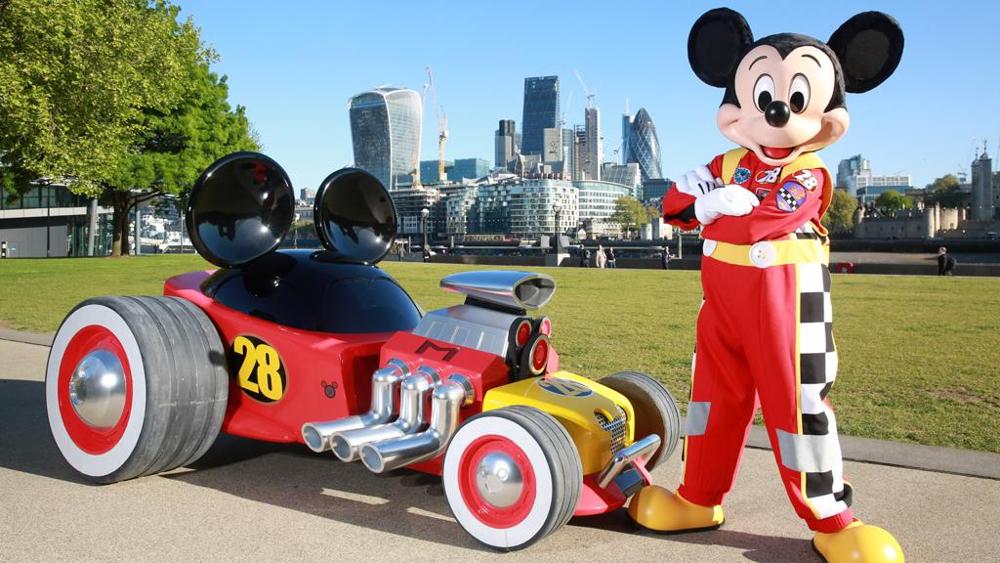 Mickey Mouse Punya Mobil Lucu