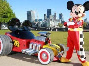 Mickey Mouse Punya Mobil Lucu