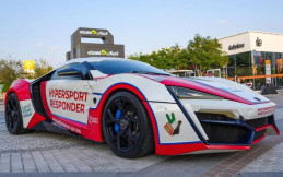 Tenaga Medis Dubai Gunakan Lykan Hypersport Sebagai Ambulans