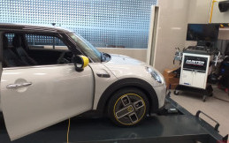 Ini Fasilitas BMW Training Center di BSD Tangerang