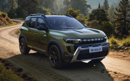 Renault Duster Generasi Ketiga Hadir dengan Mesin Turbo dan Fitur ADAS