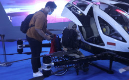 Keseruan Sahabat Disabilitas Indonesia Kunjungi IIMS 2023