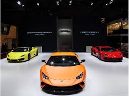 Lamborghini Buat Huracan Performante dan Aventador S di China