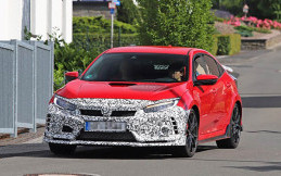 Bocor! Foto Honda Civic Type R 2019 Facelift Masuk Tahap Uji Coba