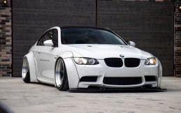 LB-Works BMW M3 2008, Gaya dan Lebih Lebar