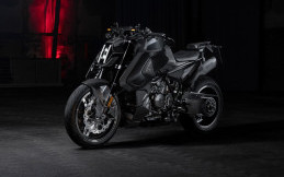 Kolaborasi Hyper Naked Bike KTM Hasilkan Brabus 1400 R Signature Edition 