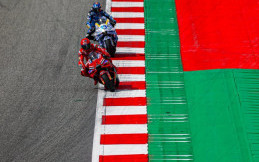 Hasil Sprint Race MotoGP Austria 2025: Marc Marquez Finis Pertama, Francesco Bagnaia Gagal Finis