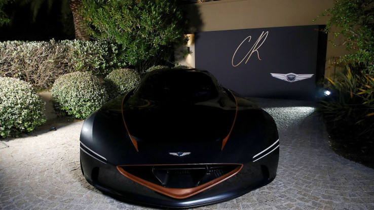 Mobil Konsep Genesis Essentia Diperkenalkan di Festival Film Cannes