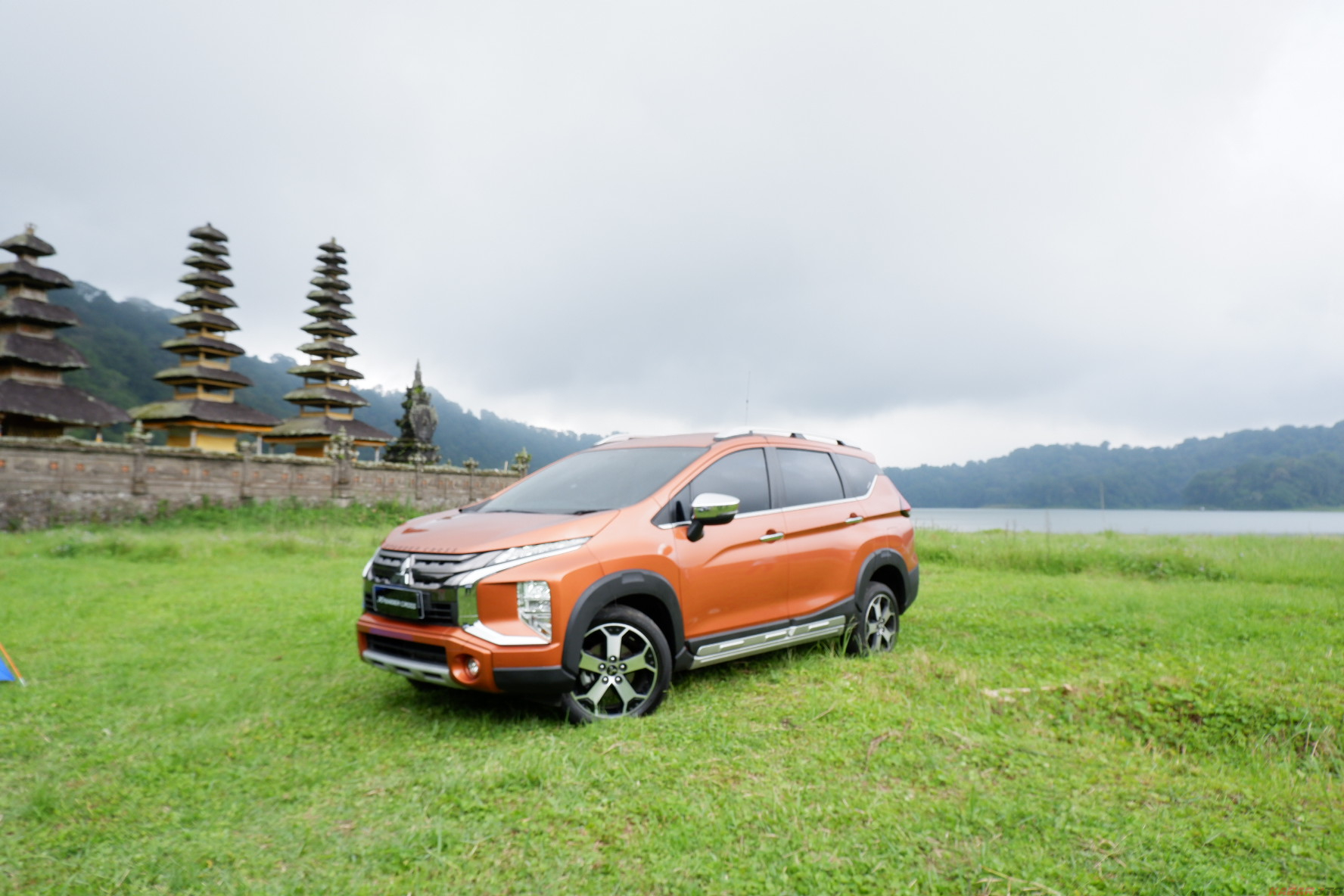 Pesanan Mitsubishi Xpander Cross Lebihi Harapan