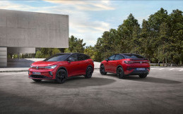 Volkswagen ID.4 GTX Dan ID.5 GTX Dilengkapi Perlengkapan Standar Baru