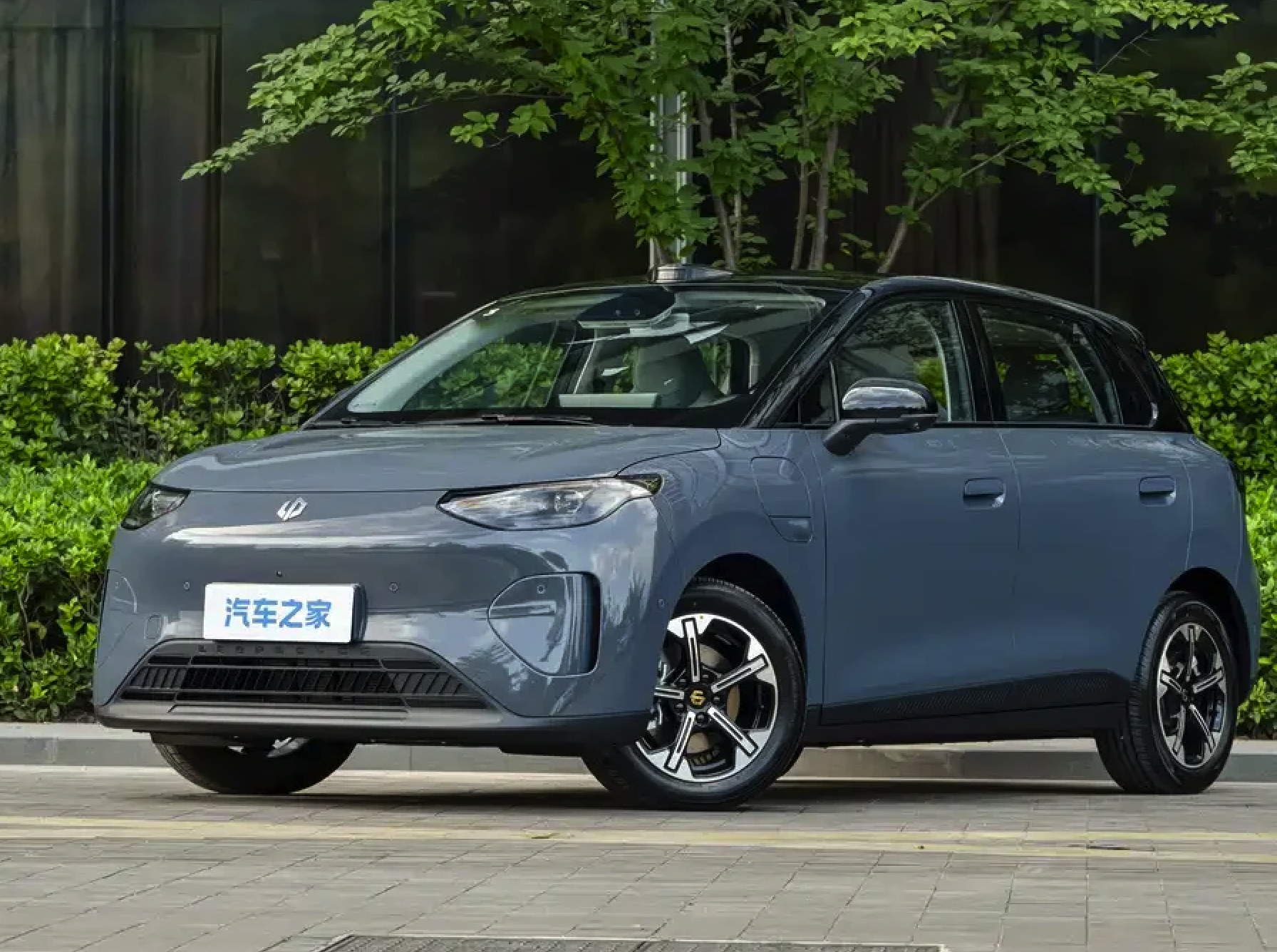 Leapmotor A05 Diluncurkan, Tawarkan Jarak Tempuh 510 Km dan Kabin yang Fleksibel