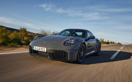 Porsche 911 Hybrid Meluncur Tahun Depan di Indonesia