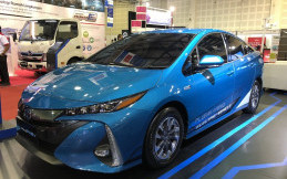 Sajikan Beragam Kendaraan Listrik, Toyota juga Beri Edukasi Masyarakat