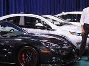 Cerita Obama Bandel Kemudikan Mobil Sendiri