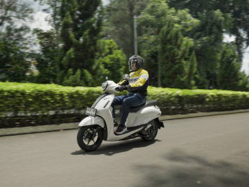 Yamaha Grand Filano, Skutik Retro dengan Performa Hybrid dan Value for Money
