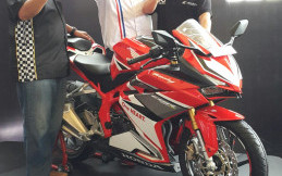 Masyarakat Diajak Merasakan Sensasi Berkendara Honda CBR250RR