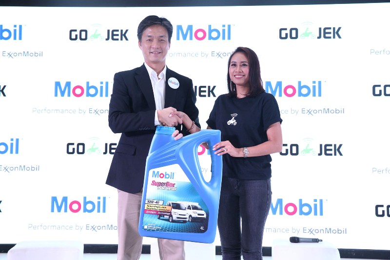 Mobil LIbricants Kerjasama Dengan GO-JEK Untuk Mobil SuperBox