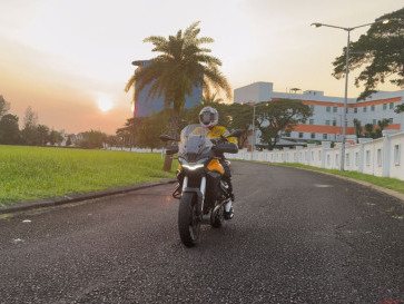 Kata Siapa Moge Enggak Bisa Dipakai untuk Harian? Simak Tips Ini