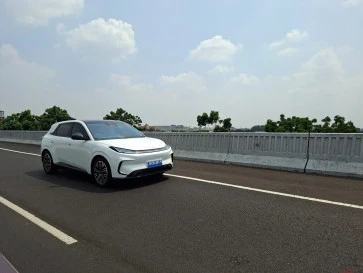 Tes Drive BAIC T1: Menguji Ketangguhan EV 300 Jutaan dari Tangerang ke Bandung