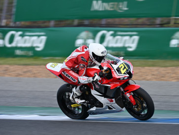 Seri Terakhir ARRC 2025 SS600: Perjuangan Mohammad Adenanta di Buriram