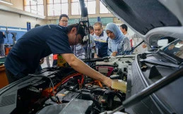 Siapkan Tenaga Kerja Masa Depan, Hyundai Bekali Guru SMK Teknologi Otomotif Modern
