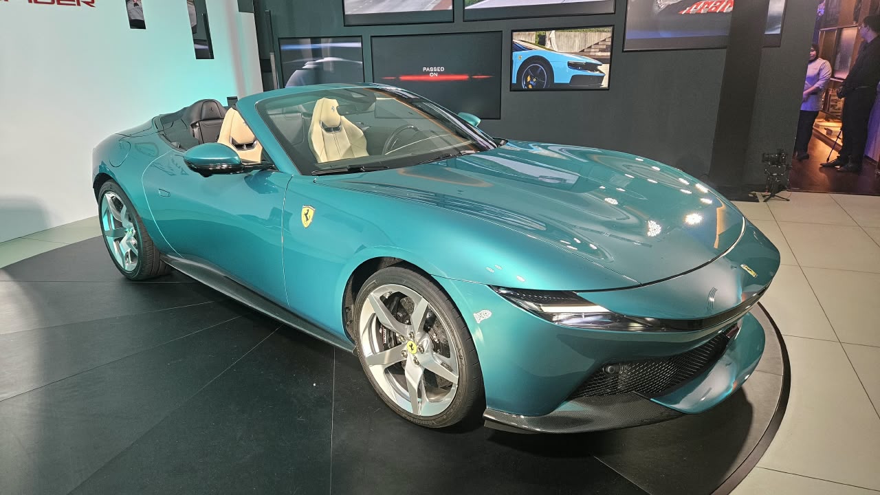 Ferrari Amalfi Spider, Supercar V8 Atap Terbuka, Siap Datang ke Indonesia!