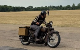 Modifikasi Gila Jason Momoa, Moge Harley Berusia 100 Tahun Berubah Jadi Motor Hybrid