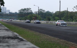 Ibrahim Budidana Dominasi Kelas Retro 2000 Max Pakai Toyota Corolla DX 'Pindah Agama'