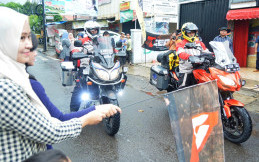 Perkenalkan Budaya Indonesia, 2 Bikers Lakukan Touring Lintas Negara Asia