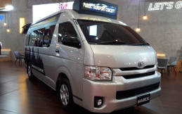 Toyota Hiace Concept Tampil Beda di GIICOMVEC 2020, Angkot Mewah!