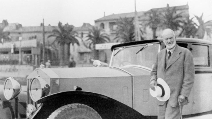 100 Tahun Rolls-Royce Phantom: Legenda Otomotif yang Terus Menghidupkan Mimpi