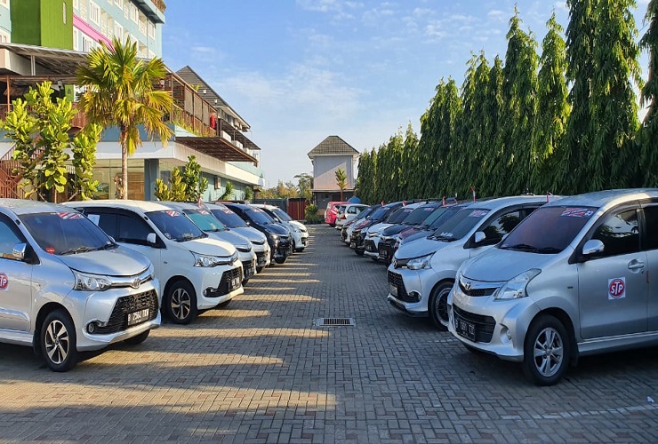 Velozity Isi Touring Kemerdekaan dengan Bakti Sosial Stunting di Cilacap