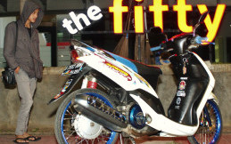 Mio Simple Modifikasi Carbon White Blue Bro Zaky