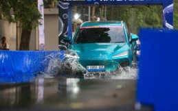 Seberapa Tangguh Lepas? Pengunjung GIIAS 2026 Buktikan Lewat Test Drive